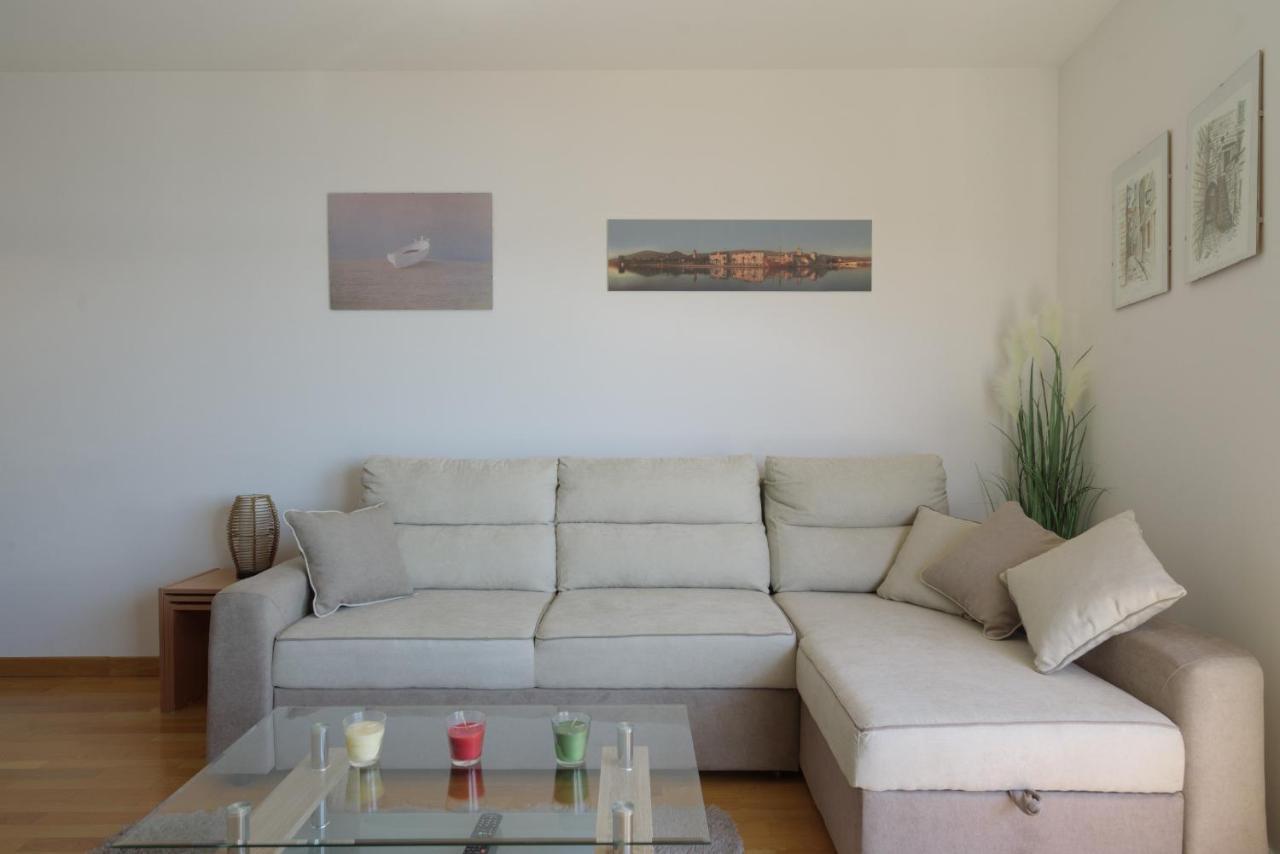 Apartment Marijana Trogir Buitenkant foto
