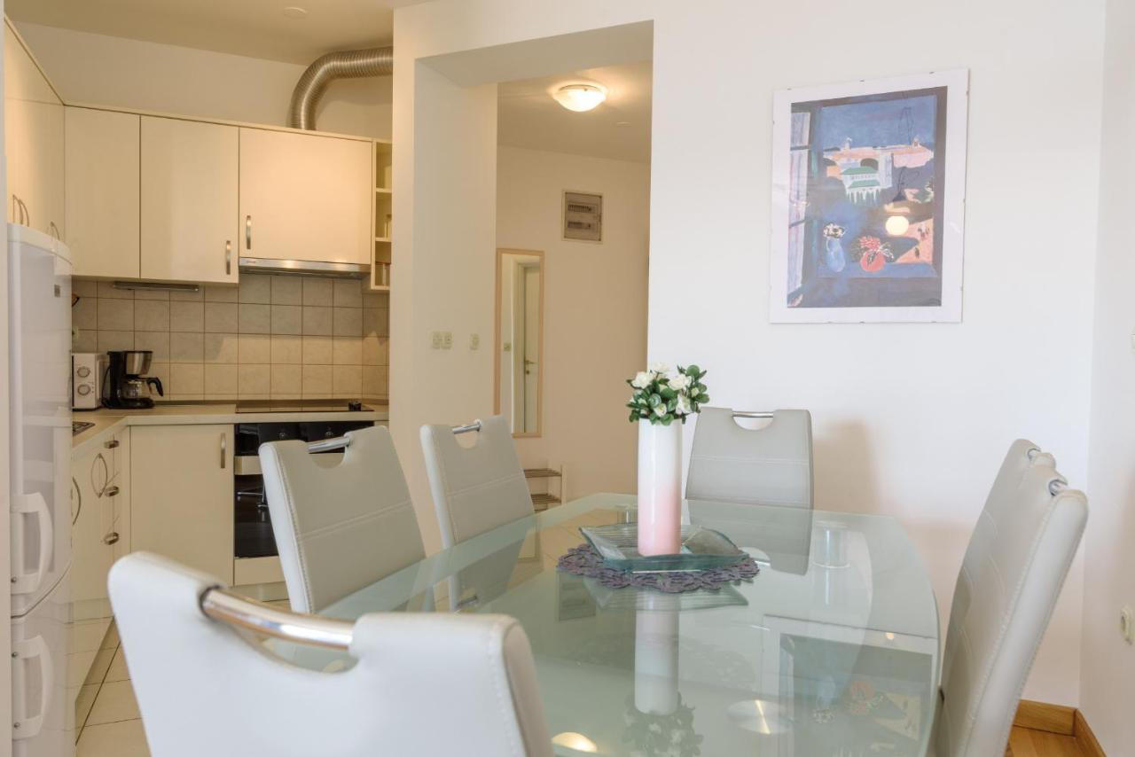 Apartment Marijana Trogir Buitenkant foto